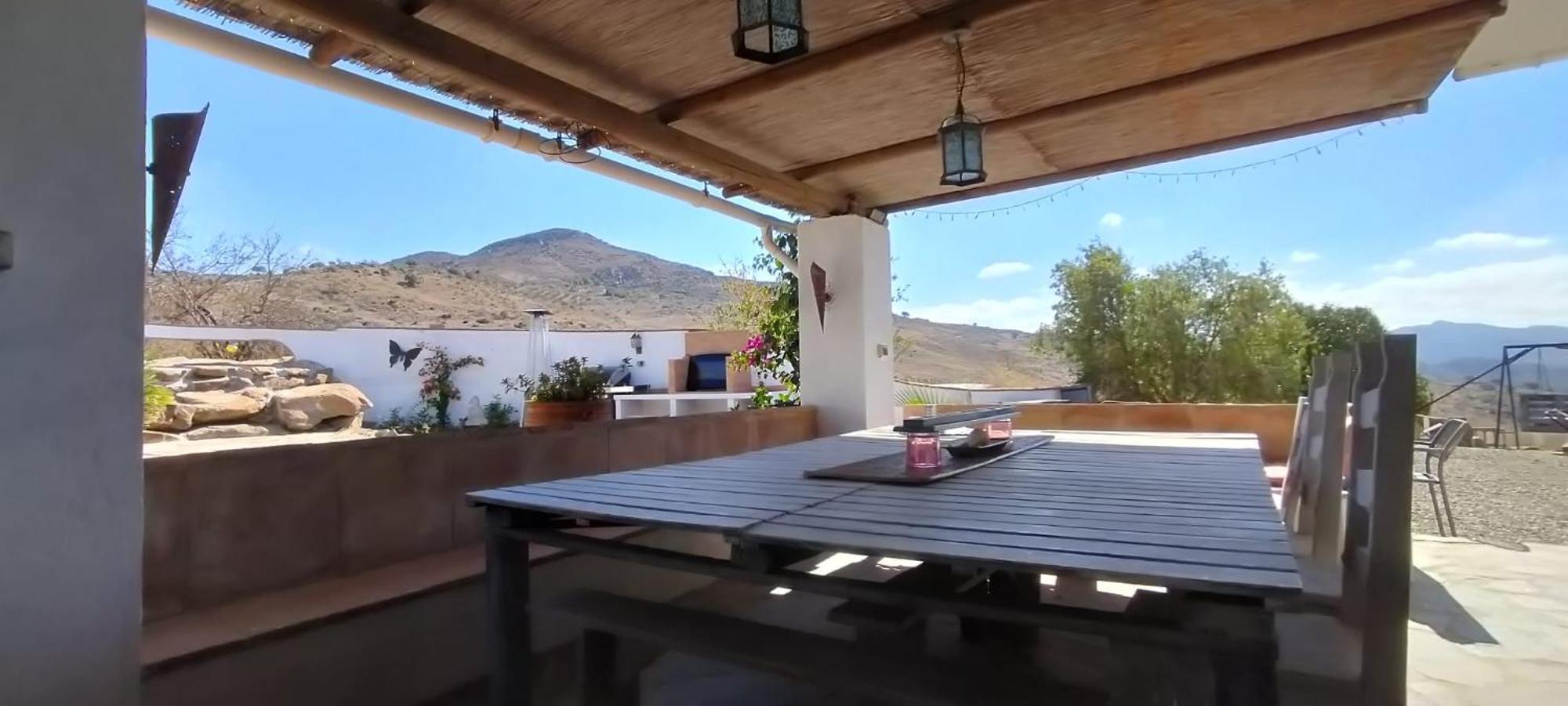 Bed and Breakfast Casa Ceratonia Эль-Чорро Экстерьер фото
